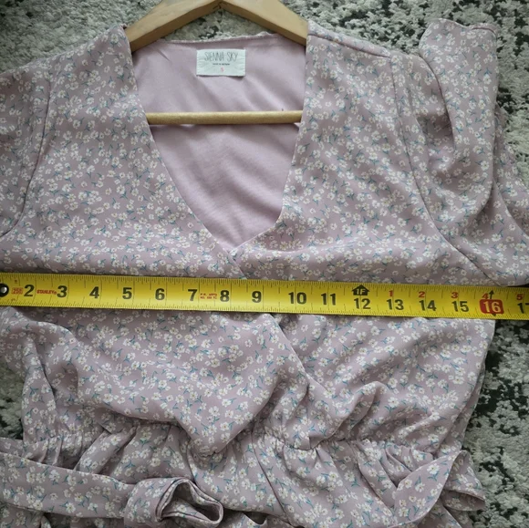 Sienna Sky Wrap Look Midi Dress Floral Womens Size S Light Purple/Light Pink - Picture 3 of 9